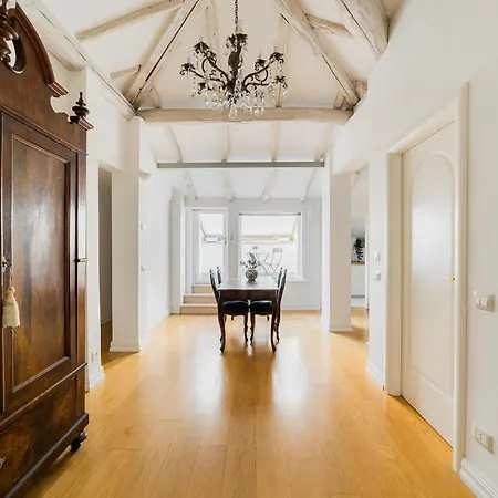 בית הארחה Dimora Persichetto 4*