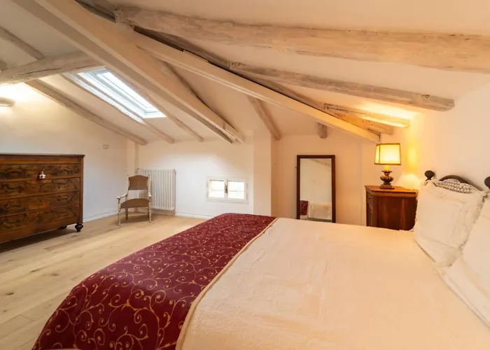 Dimora Persichetto 4* Bologne