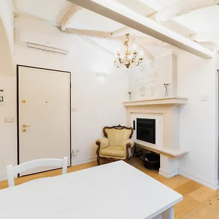 Dimora Persichetto 4* Bolonha